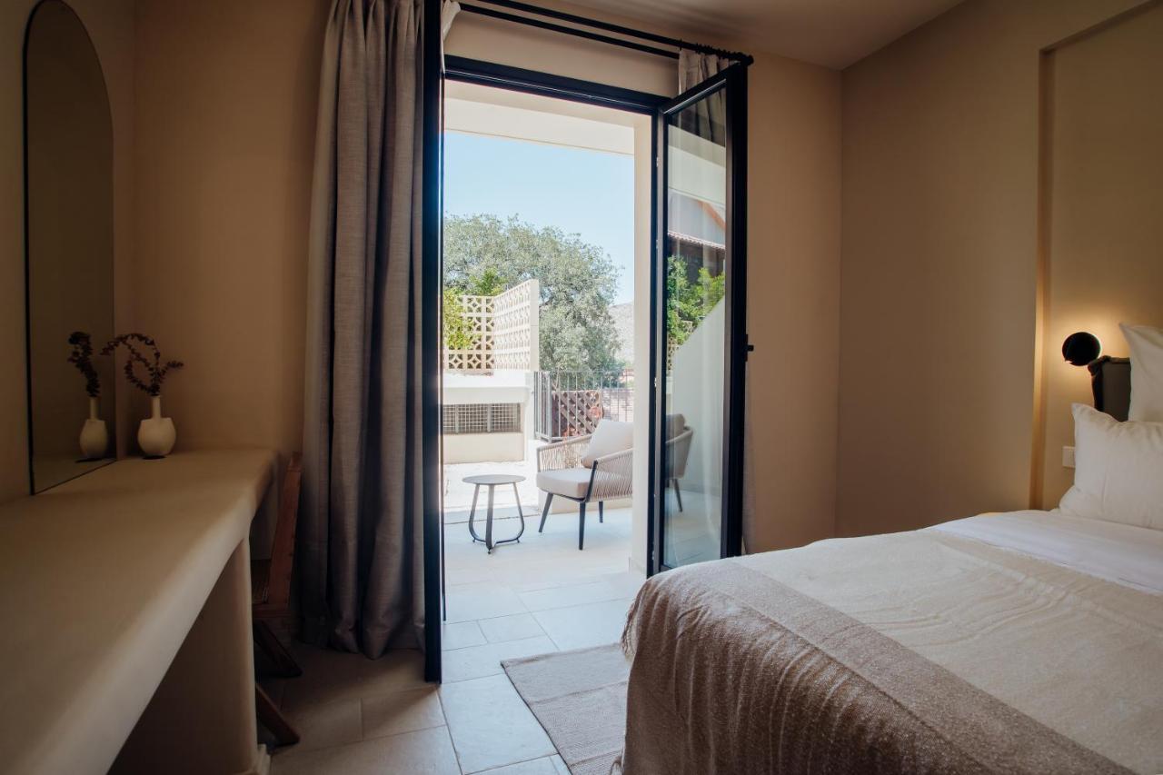 Thymises Boutique Hotel กาโกเปเตรีย ภายนอก รูปภาพ